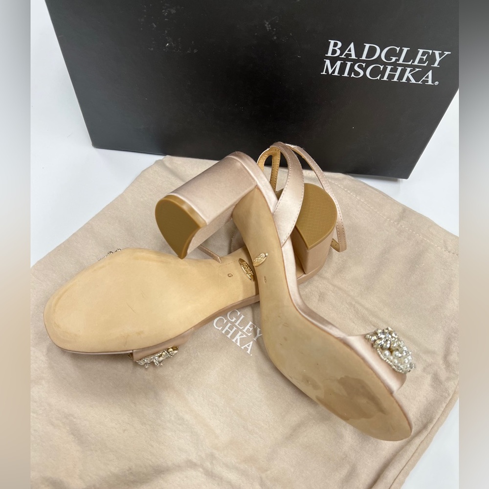 Badgely Mischka Clara heels. Size 6. - Picture 5 of 6
